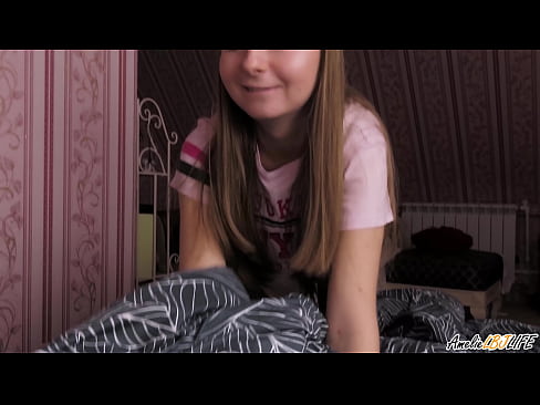 ❤️ Blondie sûget har BFF's djip en krijt cum yn 'e mûle ❌ Seksfideo op fy.ph-vassena.ru ❌